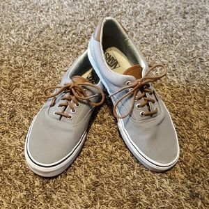 Van's off the wall men's shoes
